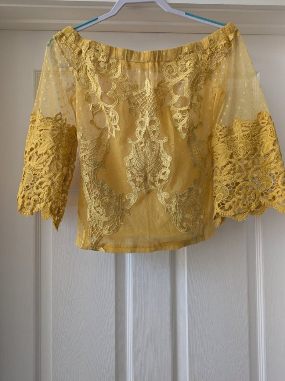 Mocha Yellow Lace Off Shoulder Blouse Size Small